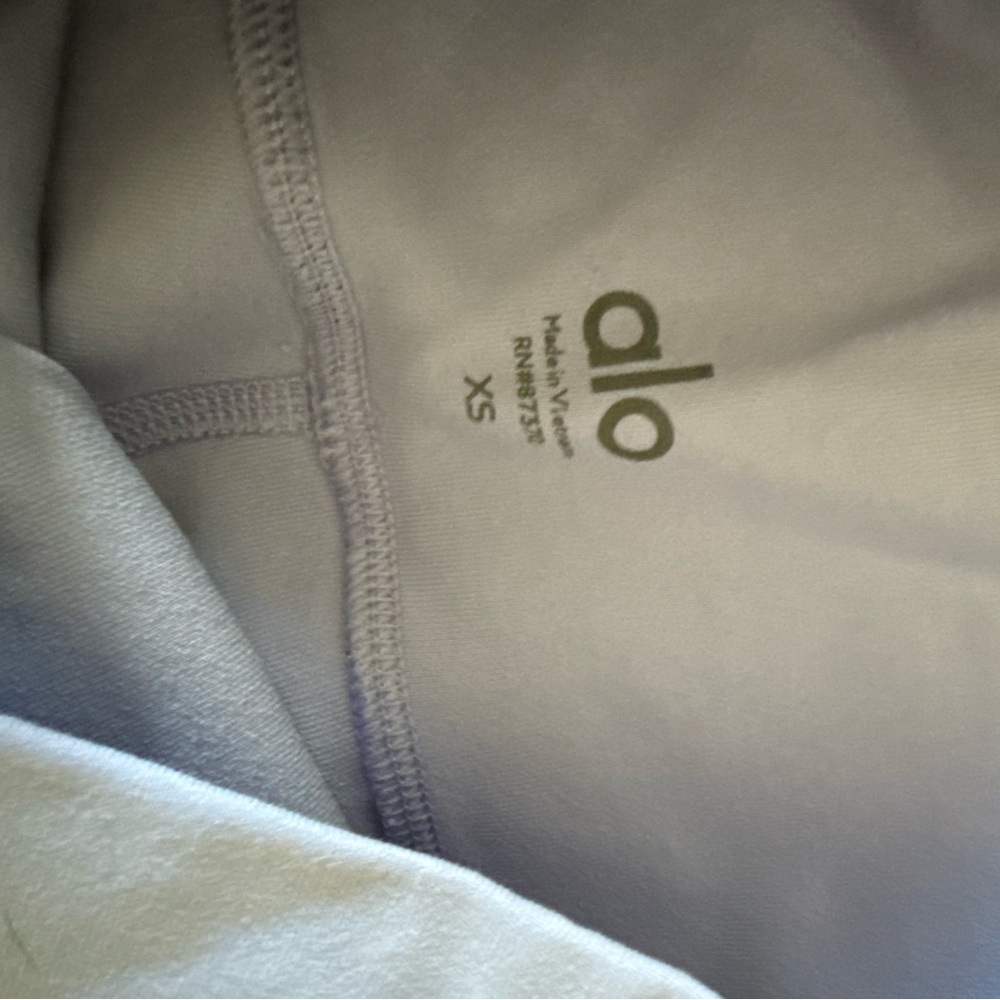 Alo Yoga Airbrush Lavender Blue Leggings - Picture 2 of 3